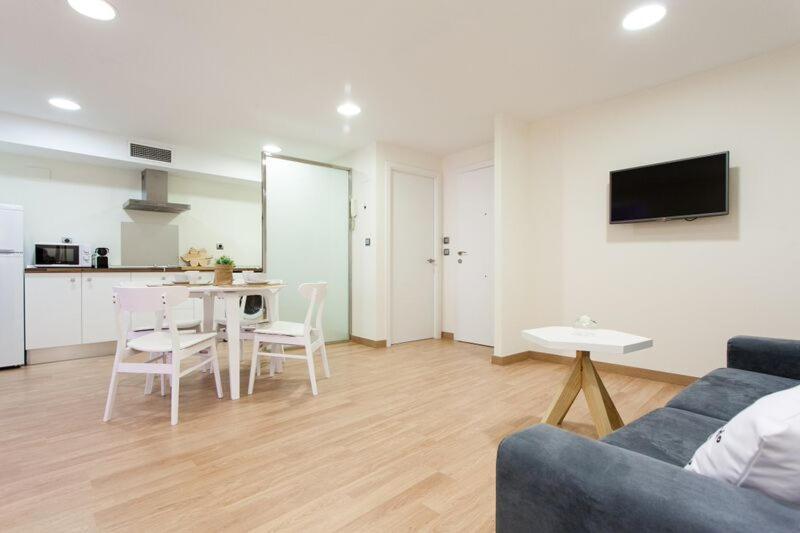 Appartement Ole - Albareda 24