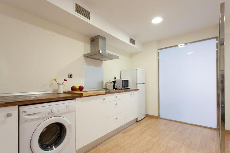 Ole - Albareda 24 Appartement