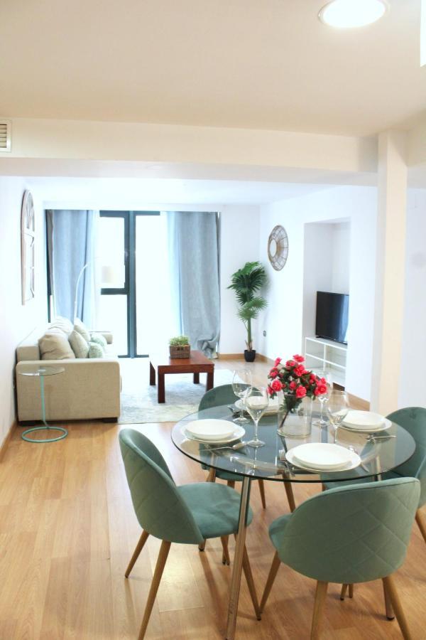 Ole - Albareda 24 Apartamento